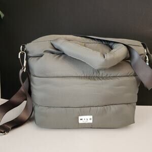 NWOT Wilo The Label Gym Travel Puffer Tote Bag Weekender Sage Green Crossbody